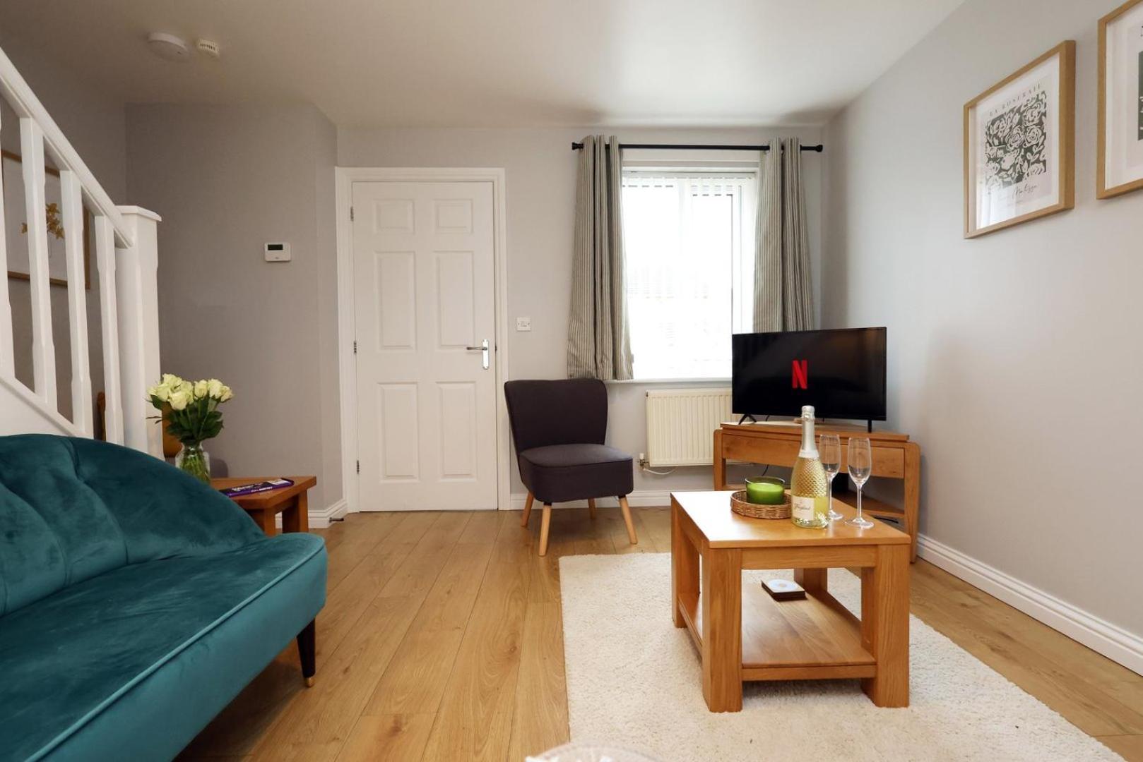 Apartament Relaxing 2-Bed Coastal Escape In Port Talbot Zewnętrze zdjęcie