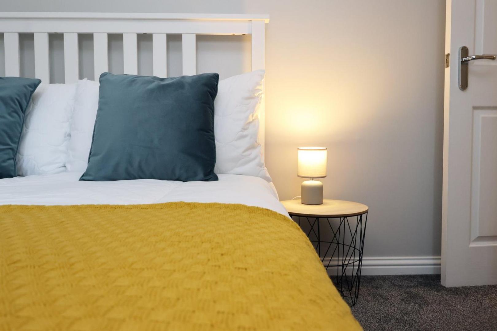 Apartament Relaxing 2-Bed Coastal Escape In Port Talbot Zewnętrze zdjęcie